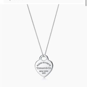 Return to Tiffany Heart Tag Medium Necklace Silver